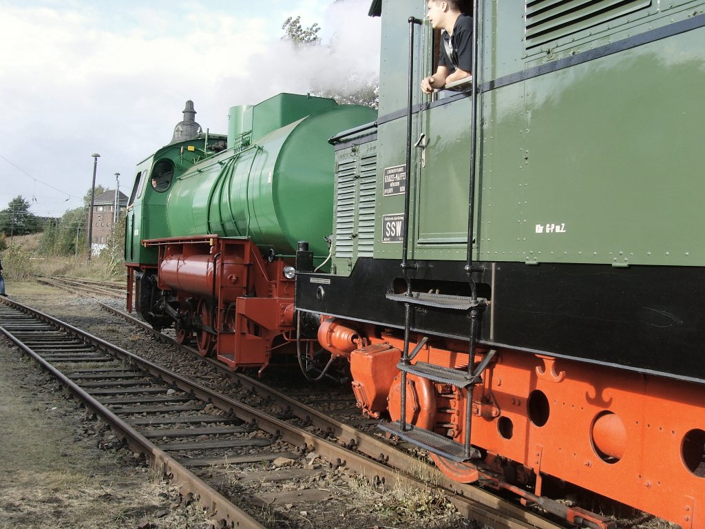 E 44 hnter Dampfspeicherlokomotiven