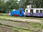 Dieselloks/191963/blaue-diesellokvor-personenwagen Blaue Diesellokvor Personenwagen