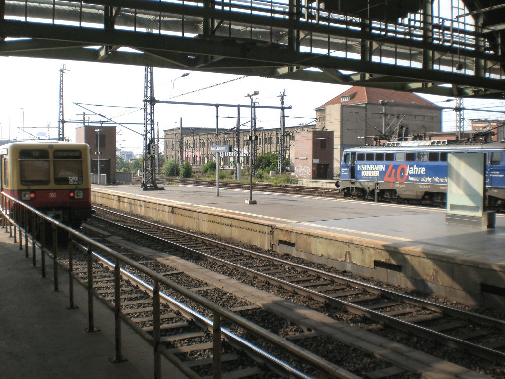 1042er und S-bahn im Ostbahnhof