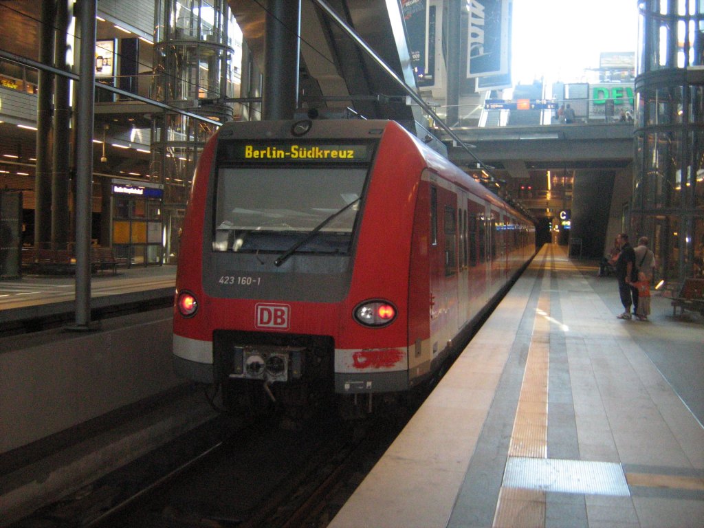 BR 423 im Hauptbahnhof 2009