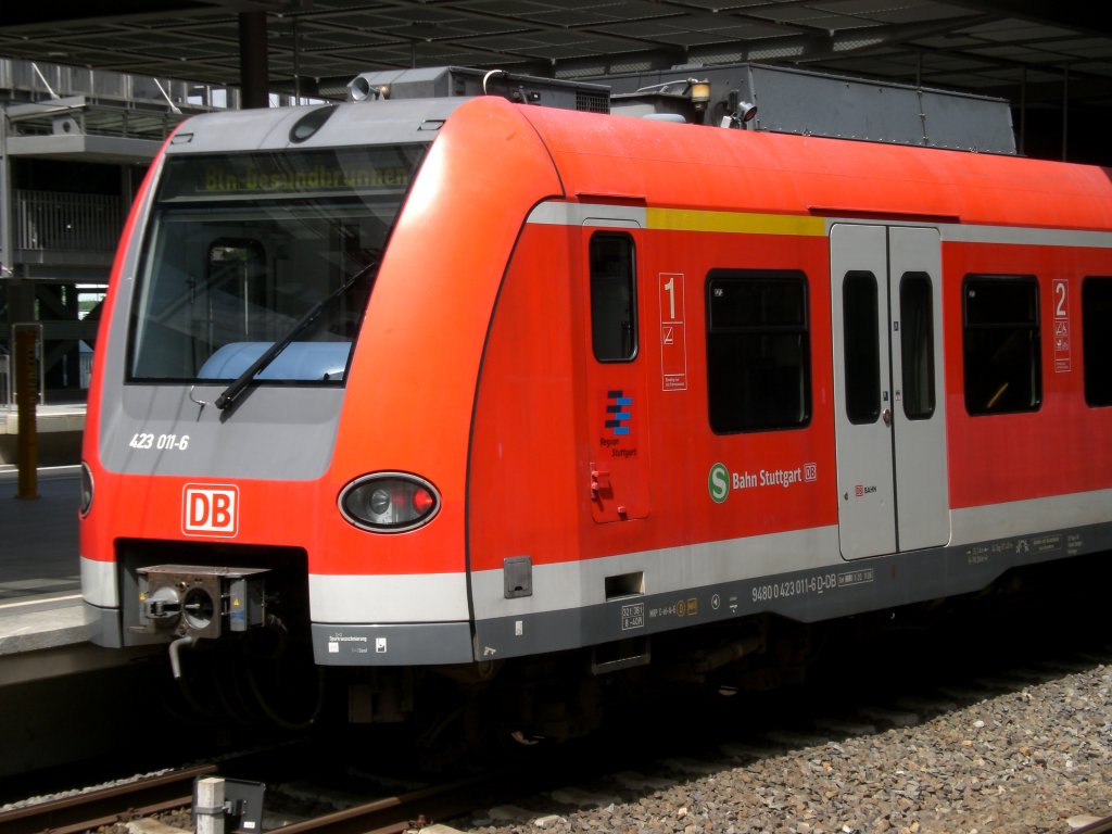 BR 423 im Sdkreuz (S-bahn-Ersatzverkehr)