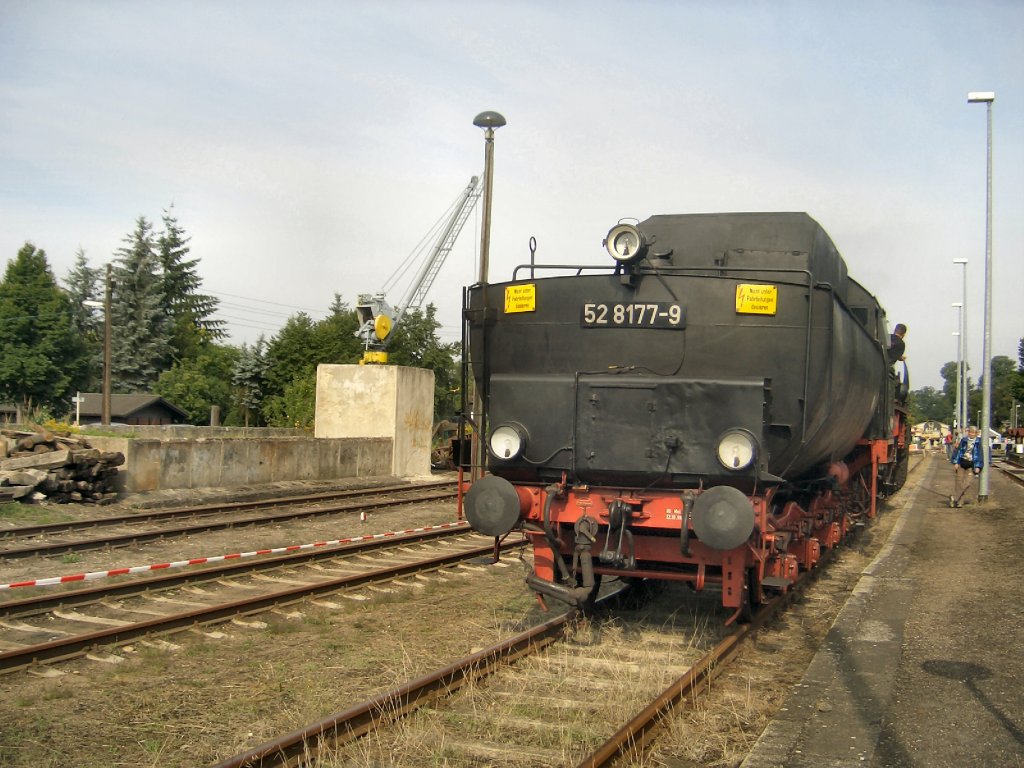 BR 52 rangiert in Rheinsberg 2005