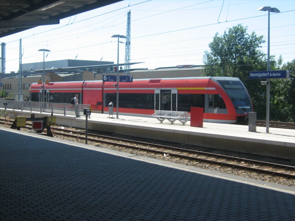 DB-Triebwagen in Henningsdorf