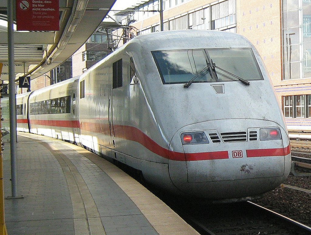 ICE im Ostbahnhof 2009