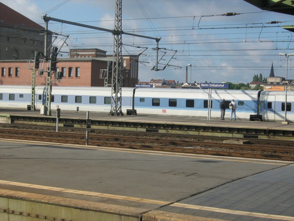 Nachtzug im Ostbahnhof