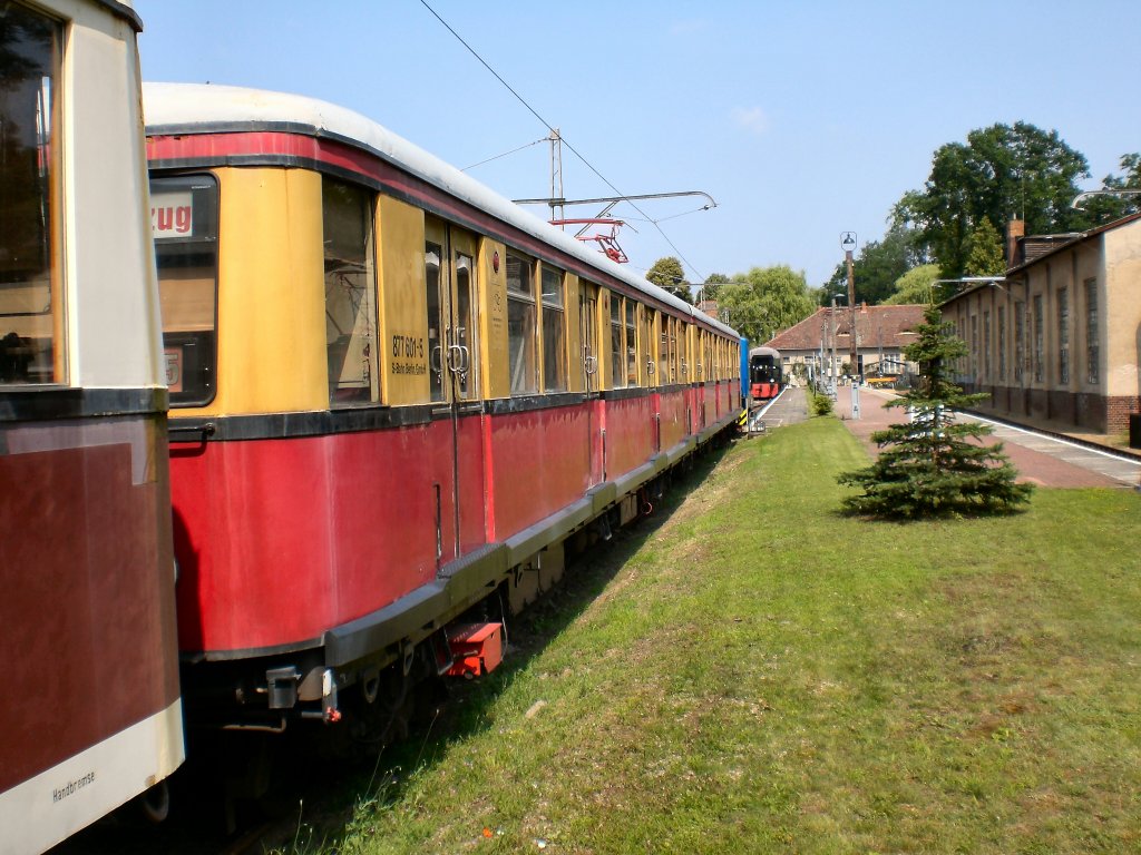 S-Bahnwagen berlin mit Stromabnehmer