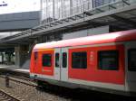 S-bahnzug Stuttgart im Bhf Sdkreuz